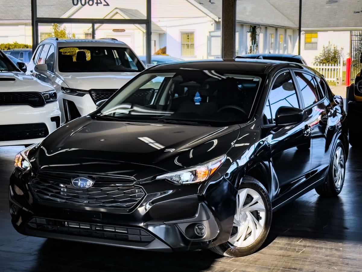 2024 Subaru Impreza Base photo 6