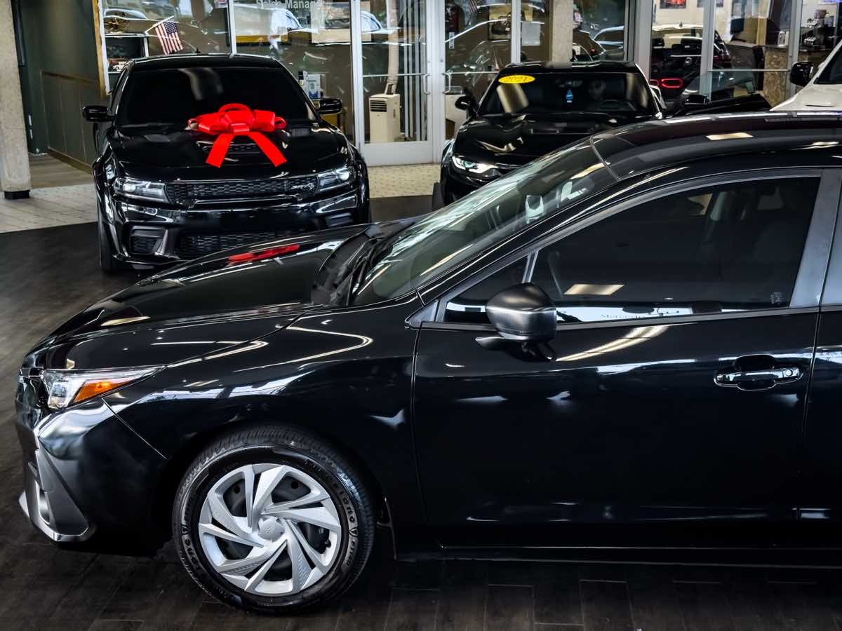 2024 Subaru Impreza Base photo 7