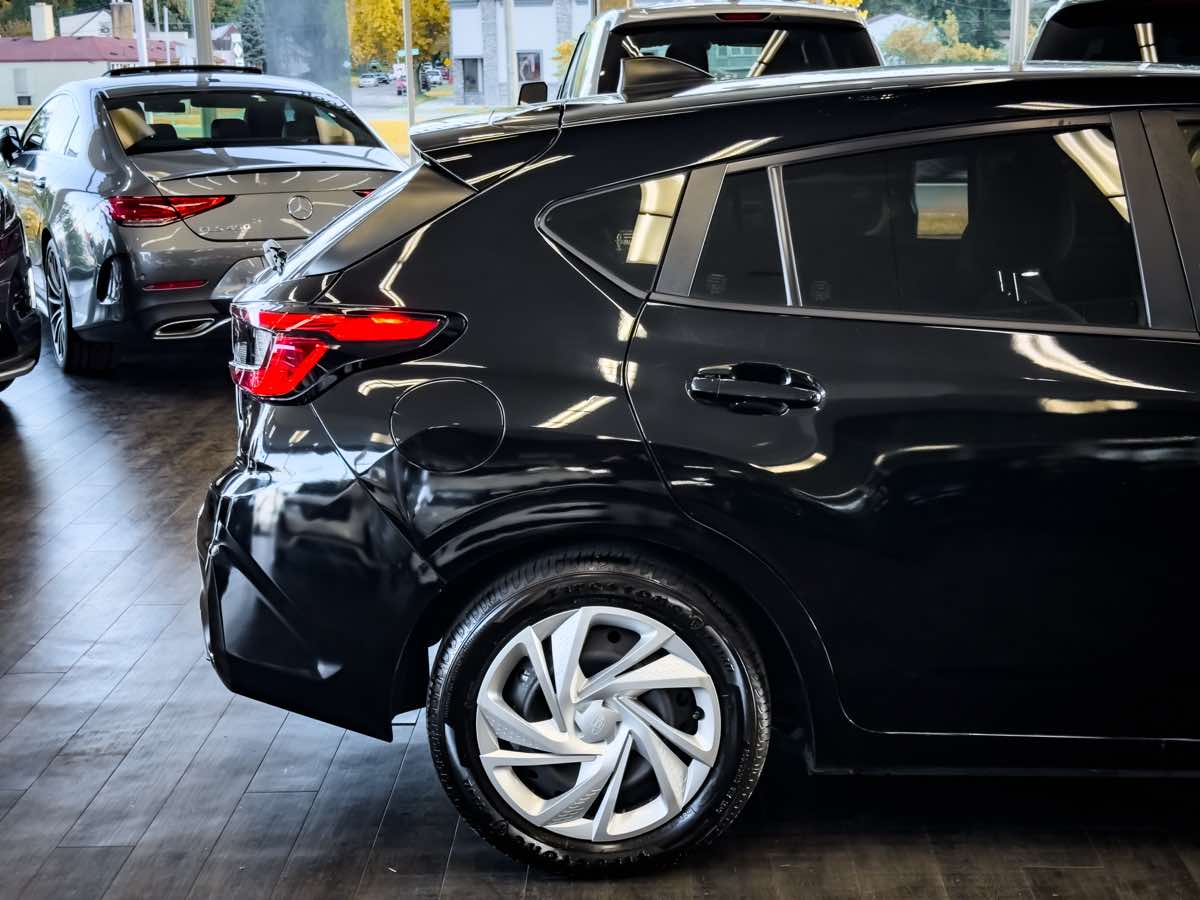 2024 Subaru Impreza Base photo 12