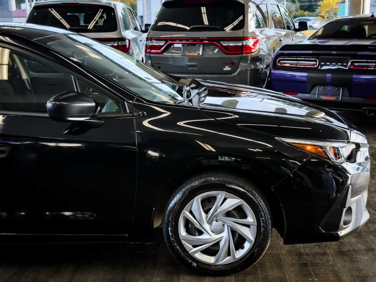 2024 Subaru Impreza Base photo 13