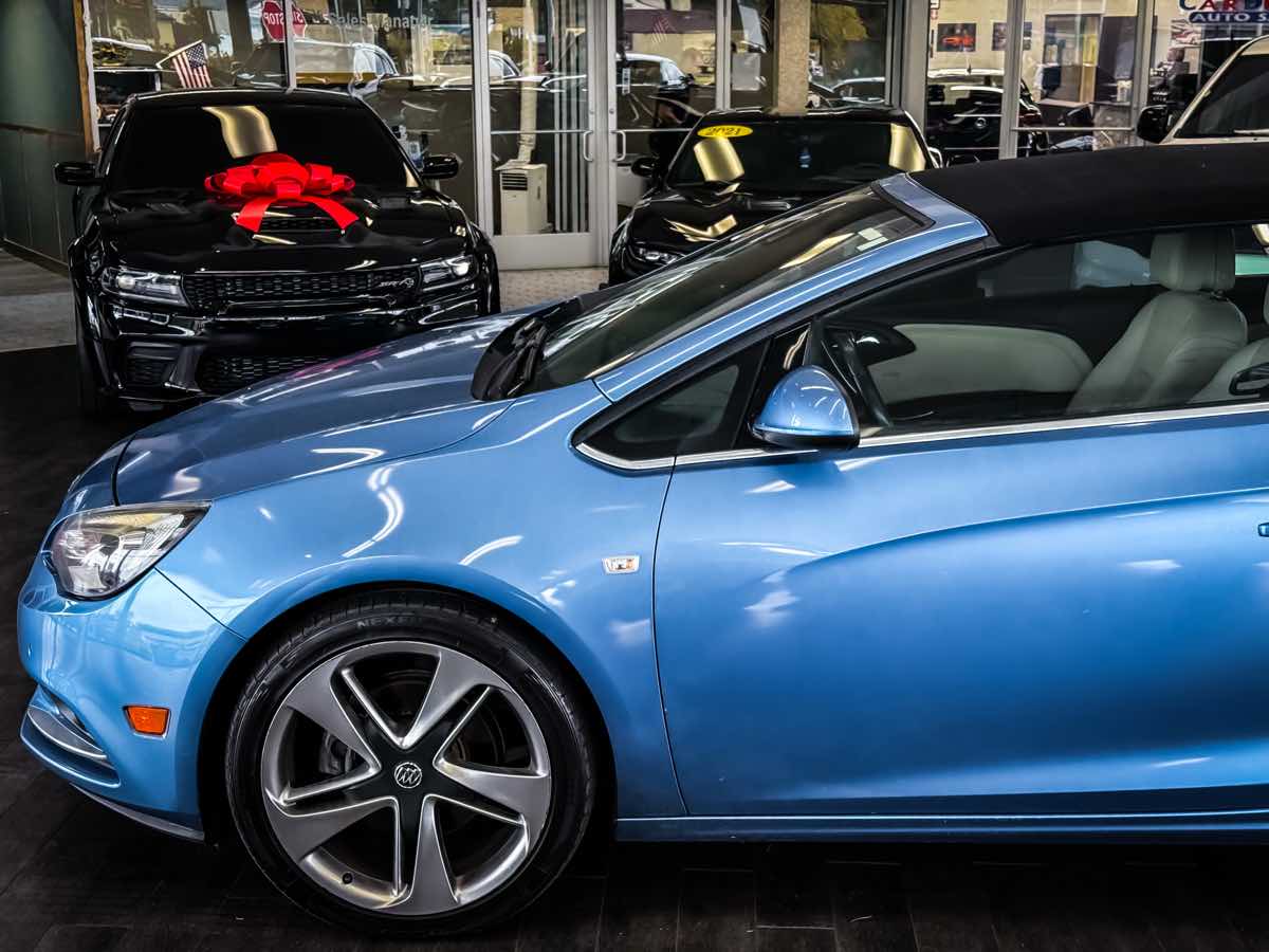 2017 Buick Cascada photo 8