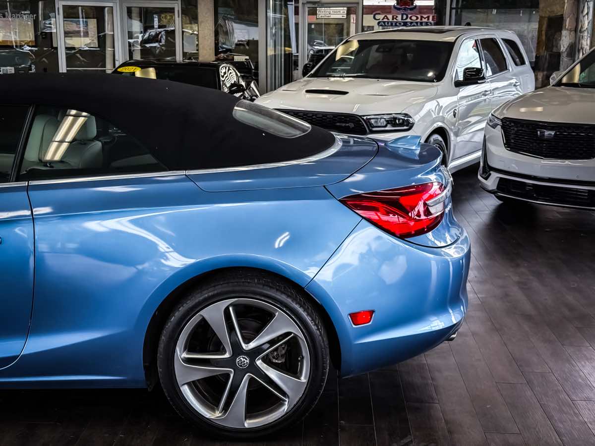 2017 Buick Cascada photo 9