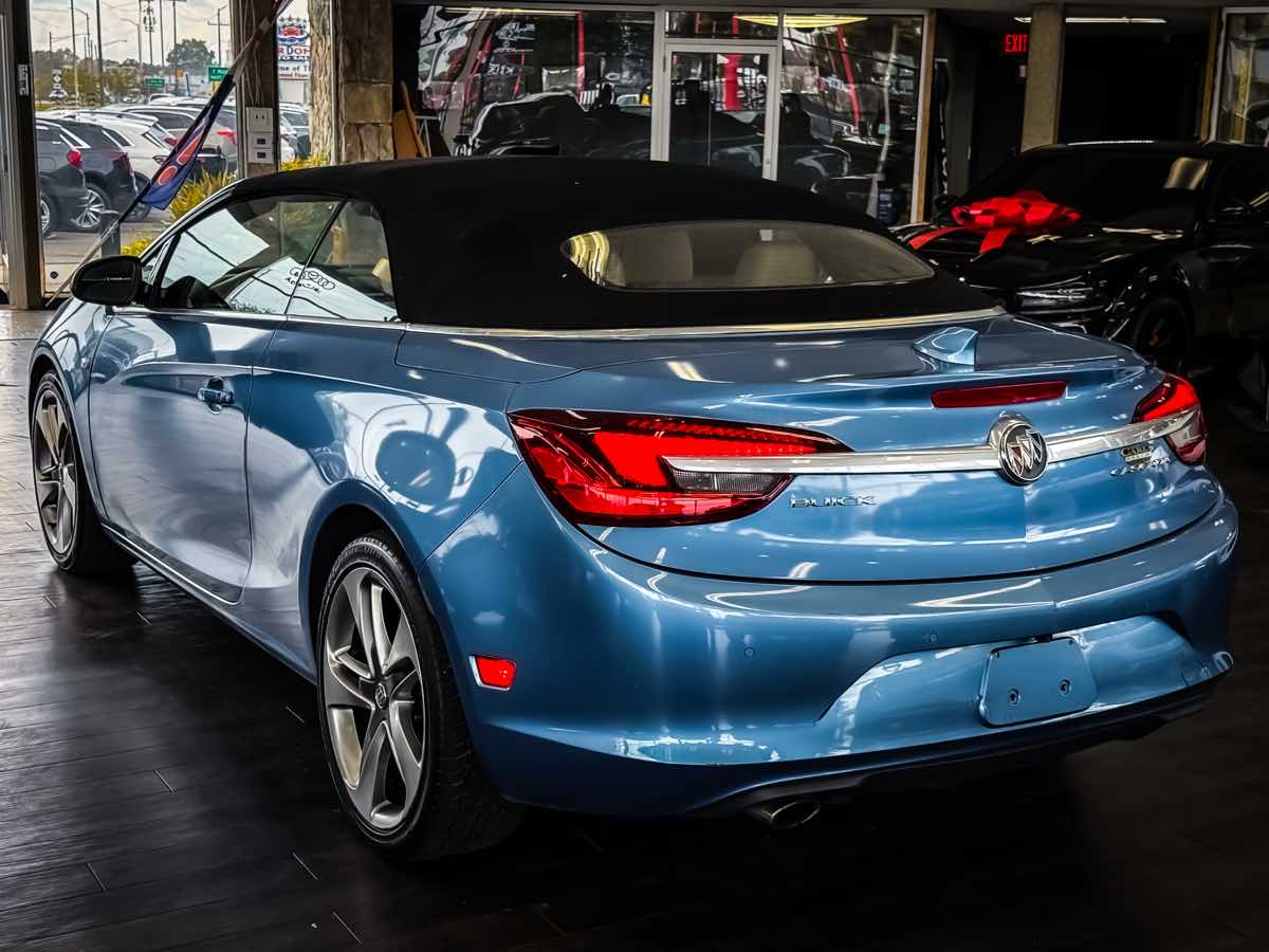 2017 Buick Cascada photo 10