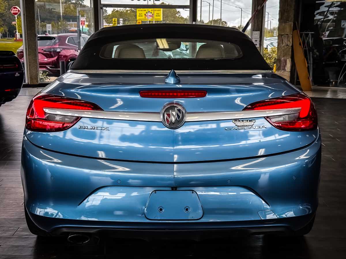 2017 Buick Cascada photo 11