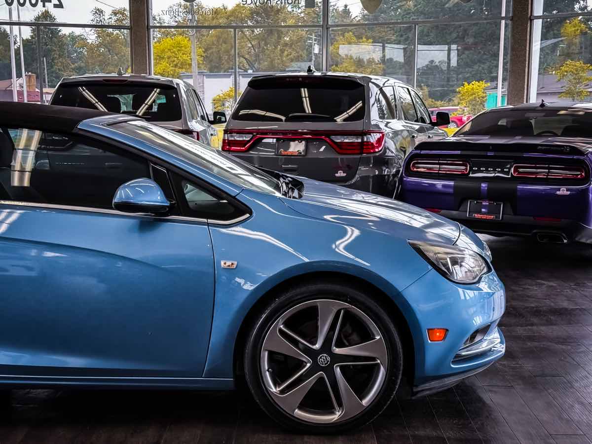 2017 Buick Cascada photo 14