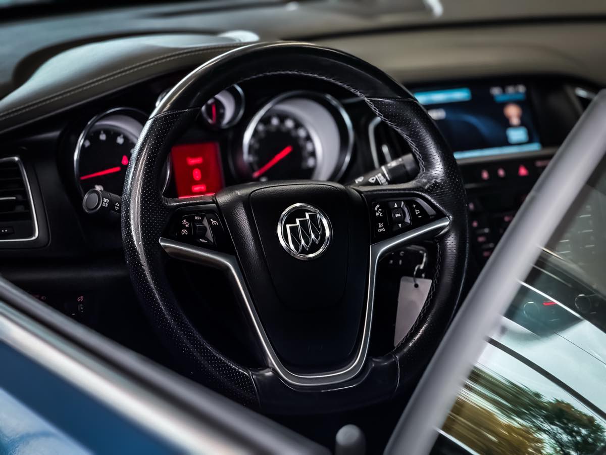 2017 Buick Cascada photo 22
