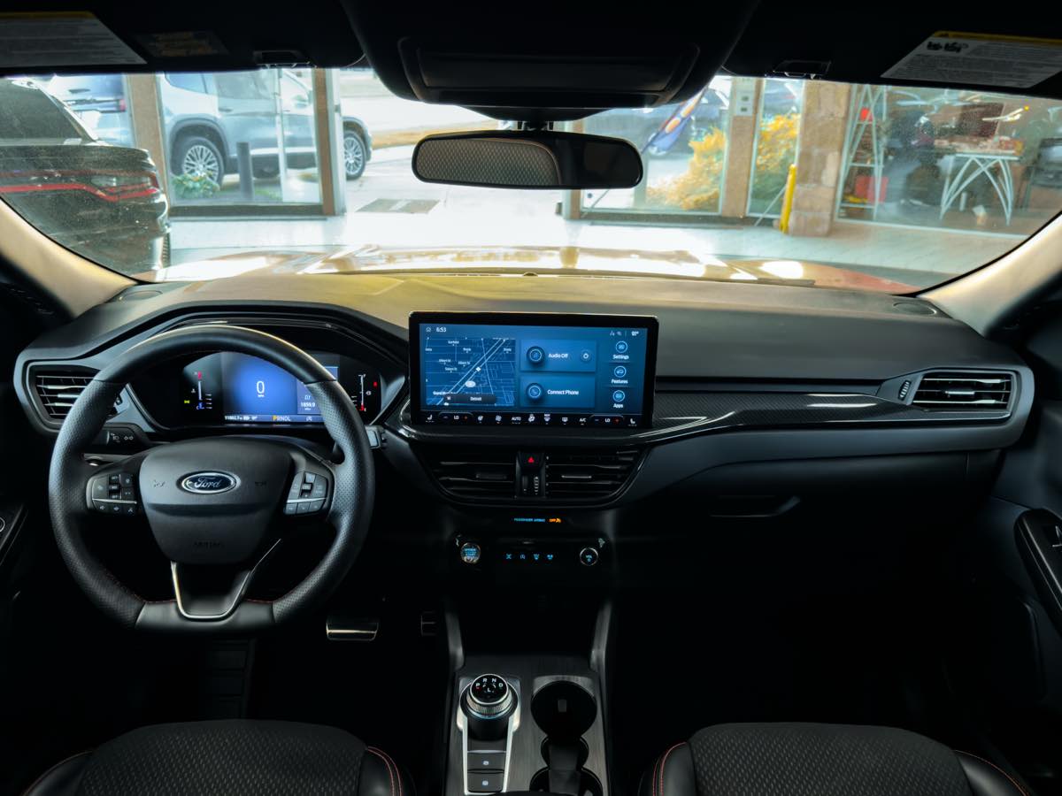 2024 Ford Escape ST-Line photo 26