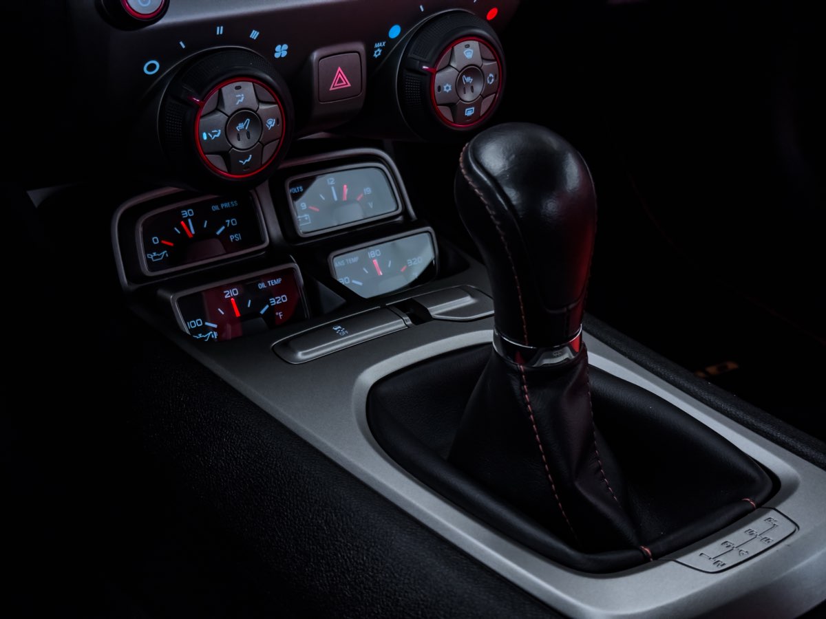 2014 Chevrolet Camaro SS photo 35
