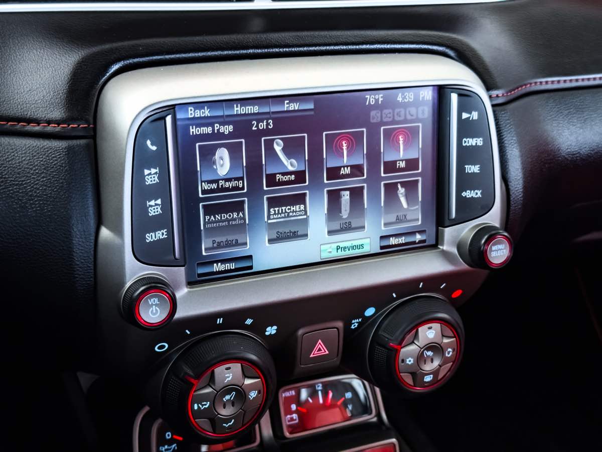 2014 Chevrolet Camaro SS photo 37