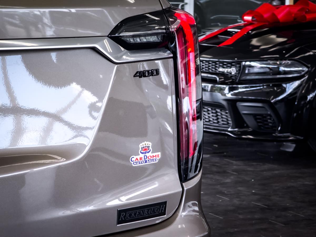 2023 Cadillac XT6 Sport photo 16