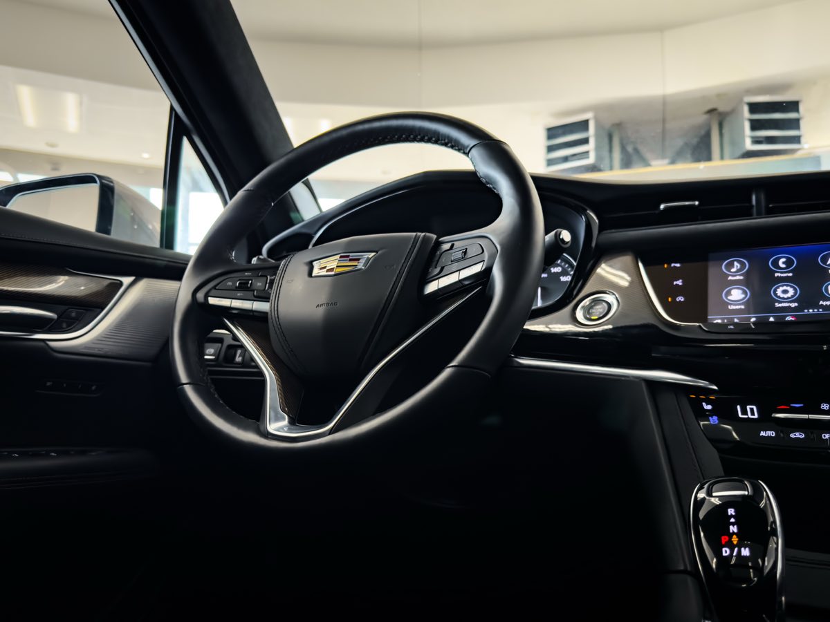 2023 Cadillac XT6 Sport photo 32