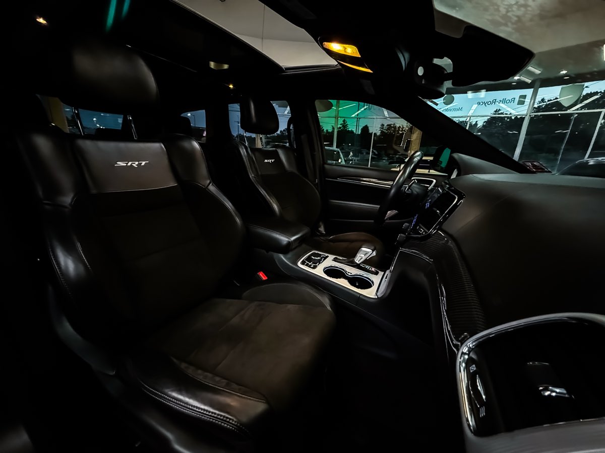 2019 Jeep Grand Cherokee SRT8 photo 25