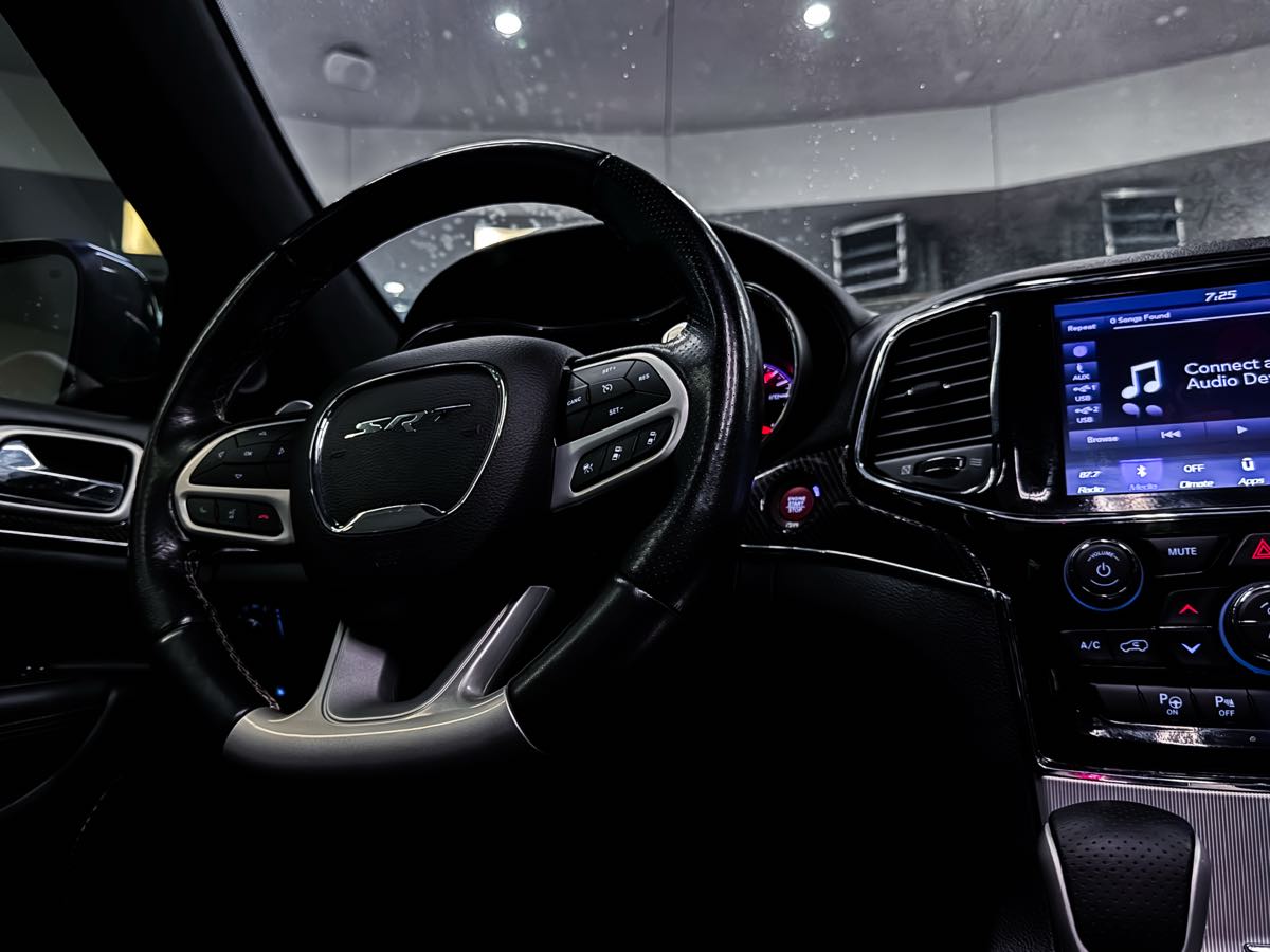 2019 Jeep Grand Cherokee SRT8 photo 28