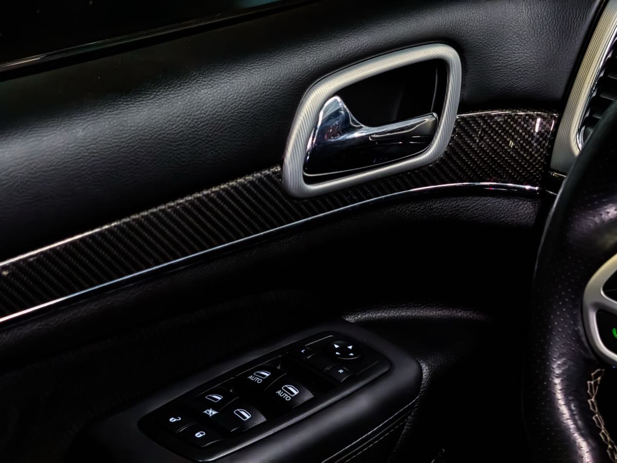 2019 Jeep Grand Cherokee SRT8 photo 32