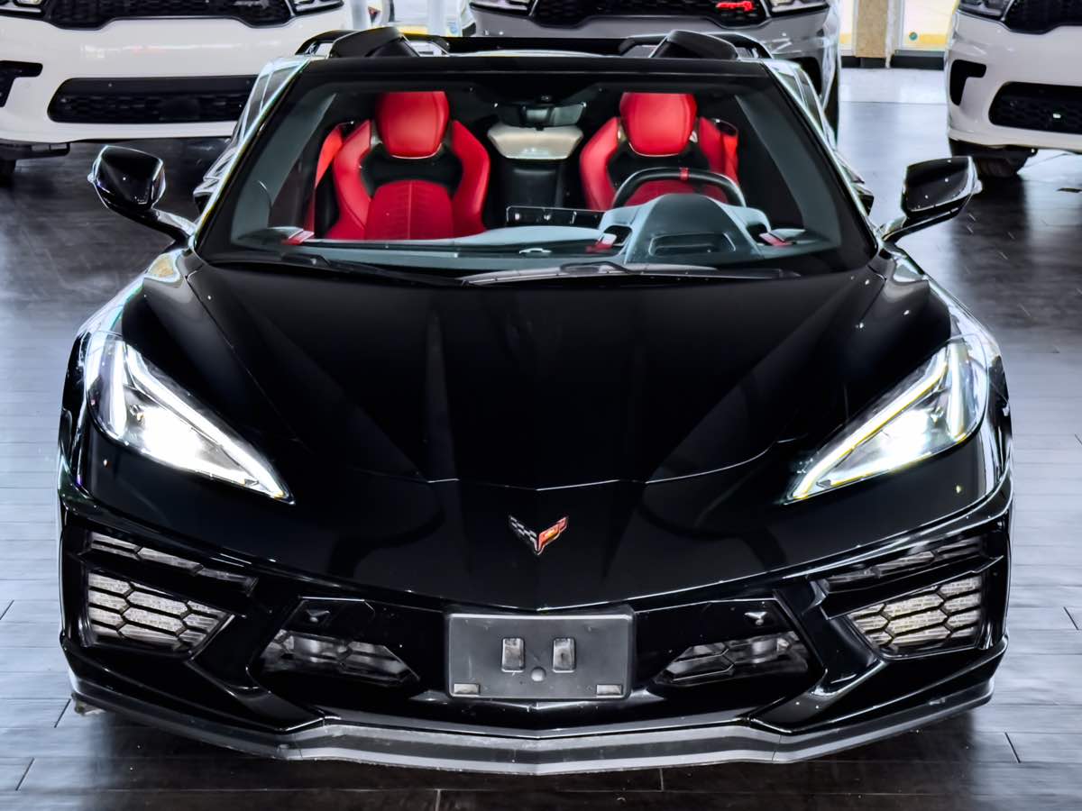 2022 Chevrolet Corvette 3LT photo 2