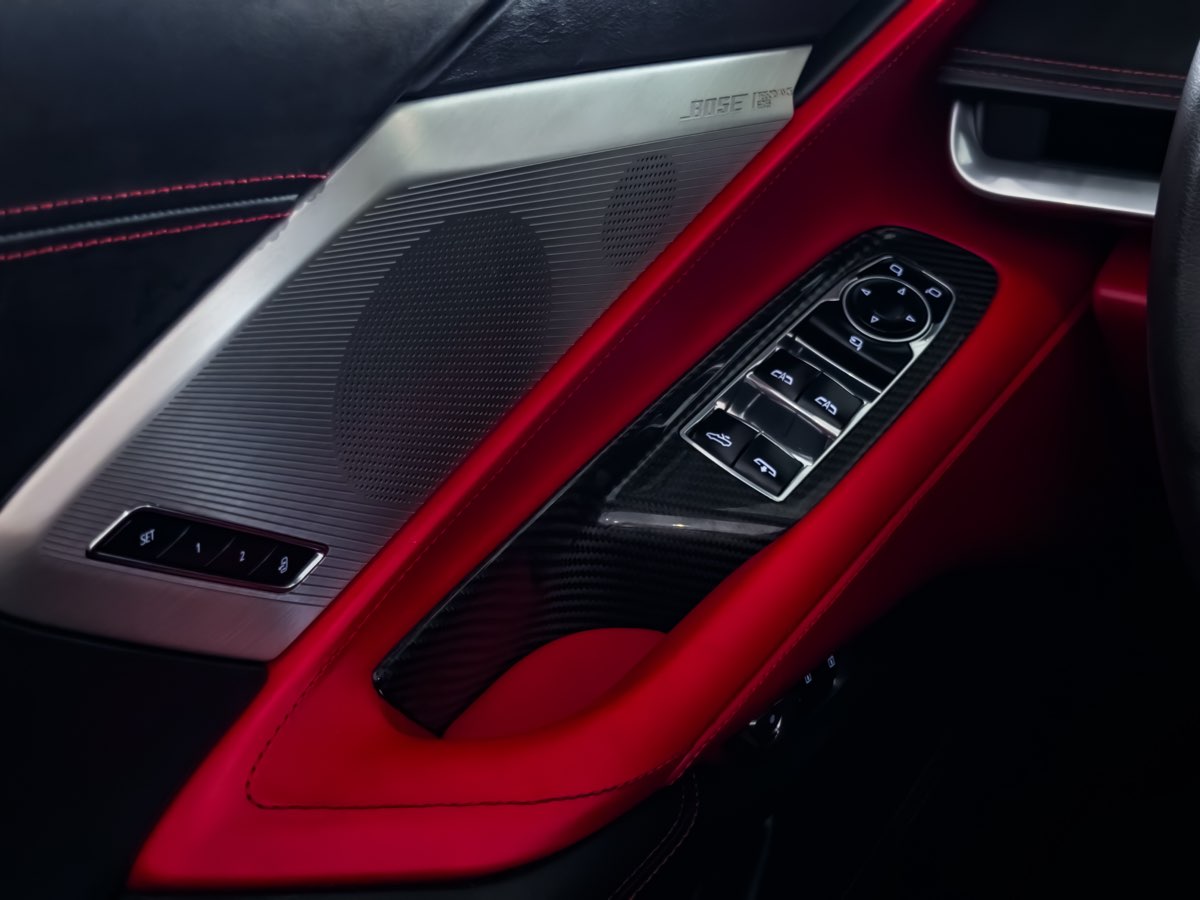 2022 Chevrolet Corvette 3LT photo 27