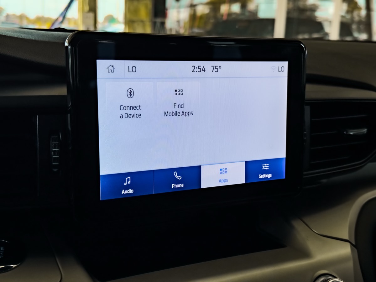 2023 Ford Explorer XLT photo 39