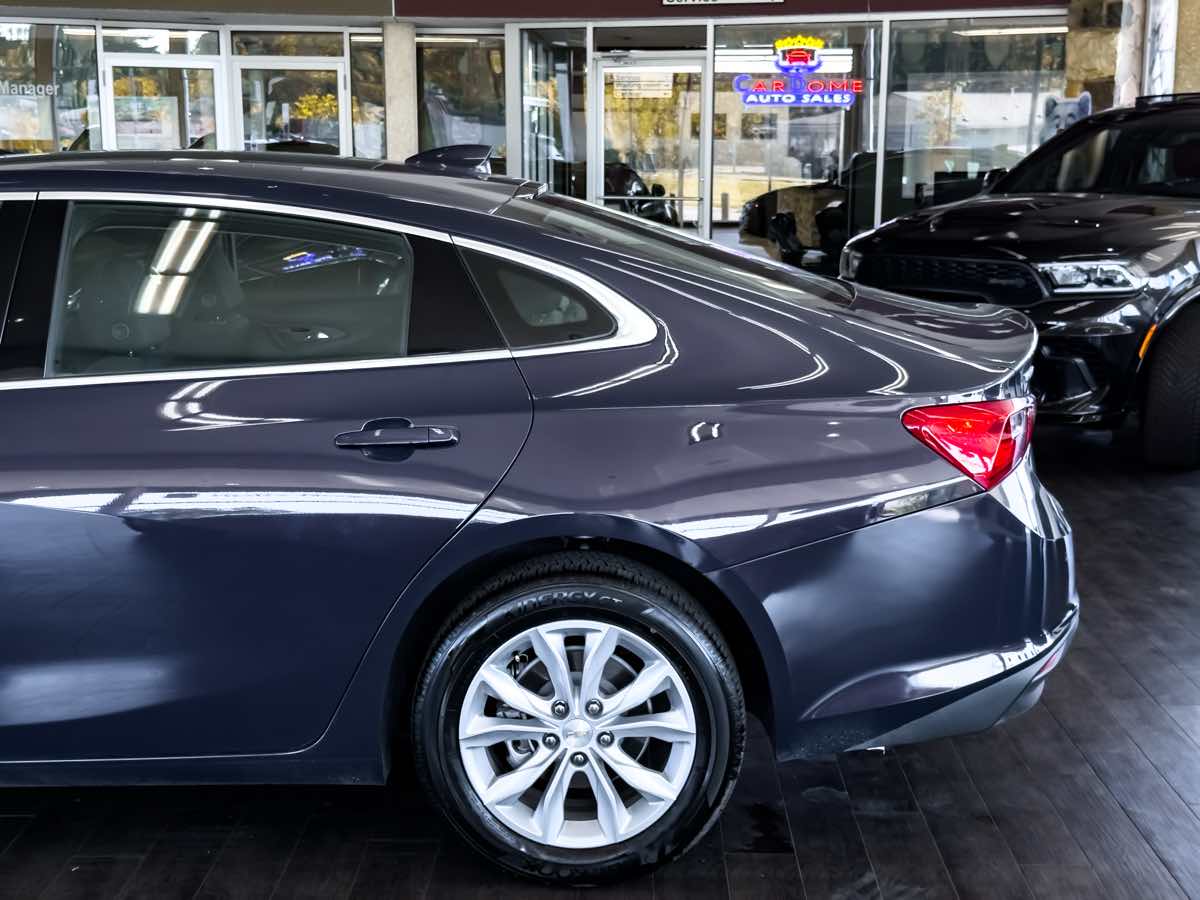 2025 Chevrolet Malibu 1LT photo 6