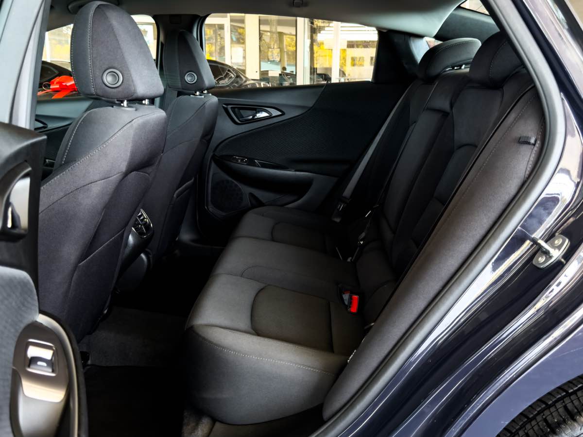 2025 Chevrolet Malibu 1LT photo 20