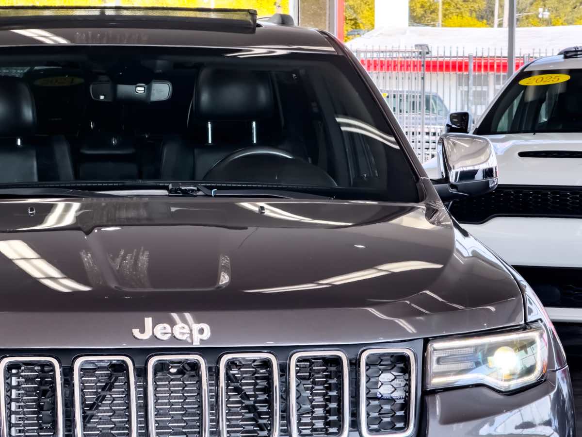 2019 Jeep Grand Cherokee Limited photo 15