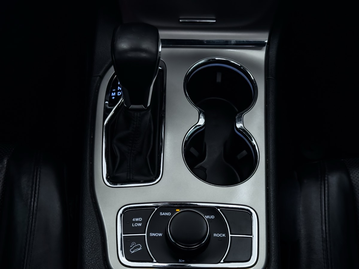2019 Jeep Grand Cherokee Limited photo 34