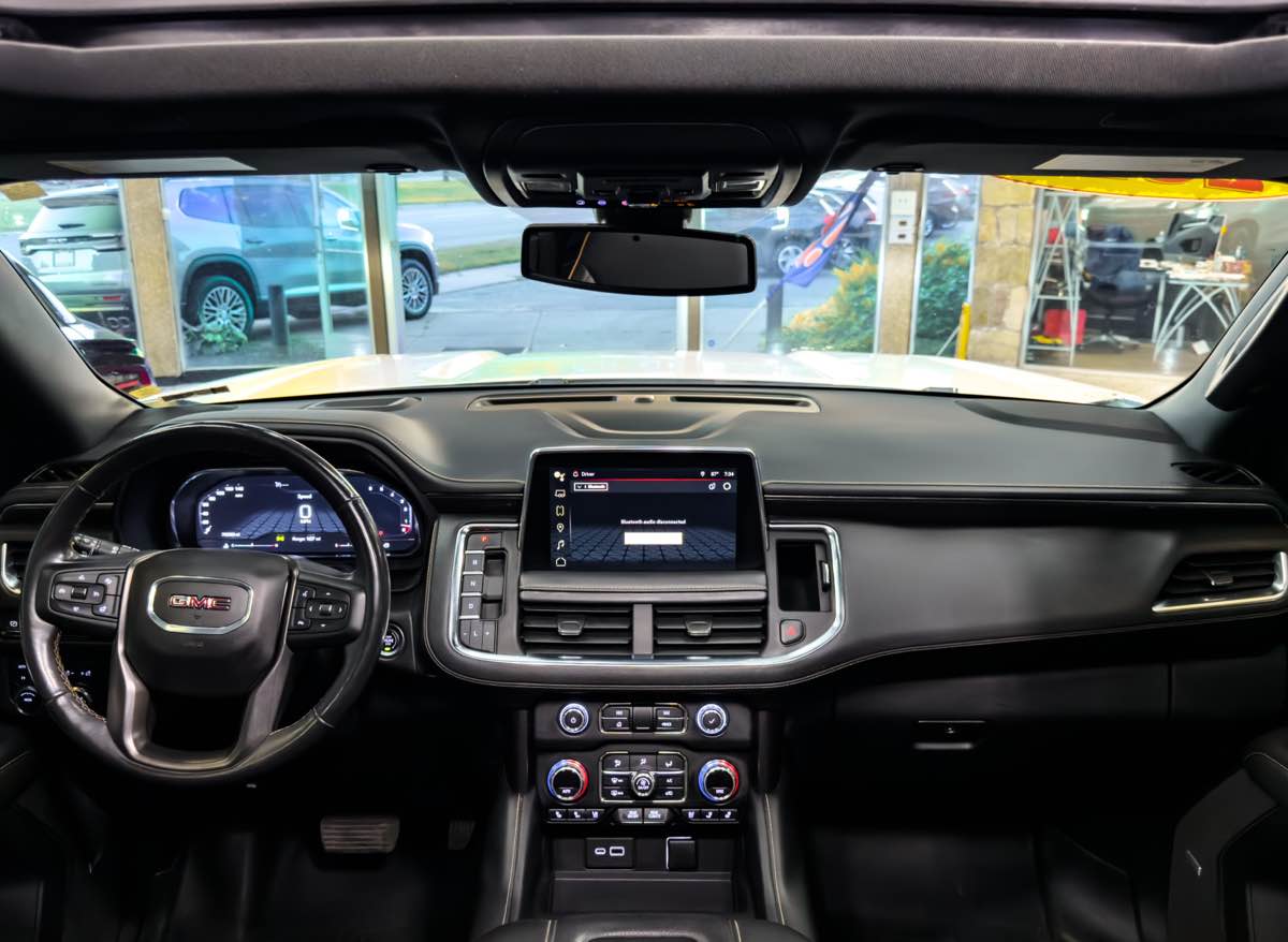 2022 Gmc Yukon XL AT4 photo 29