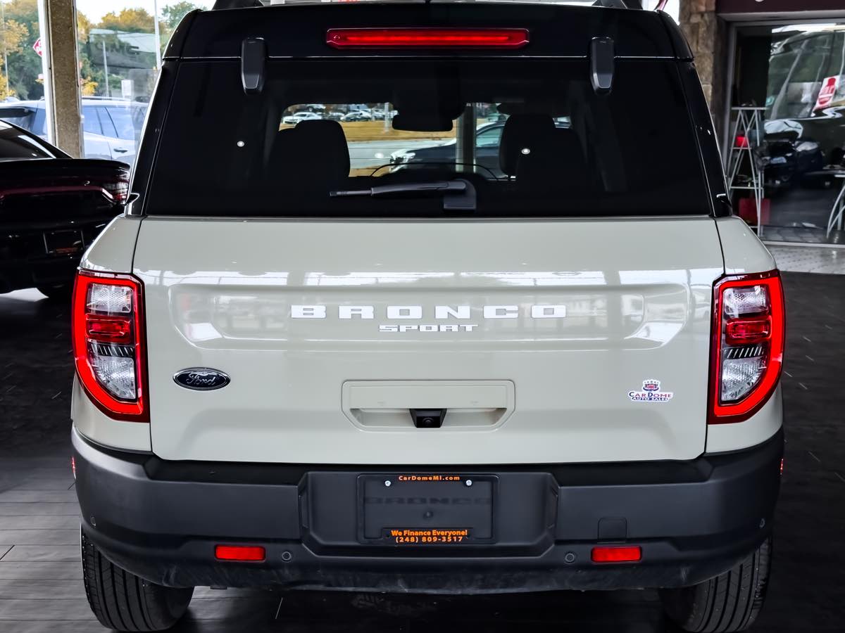 2024 Ford Bronco Sport Outer Banks photo 9