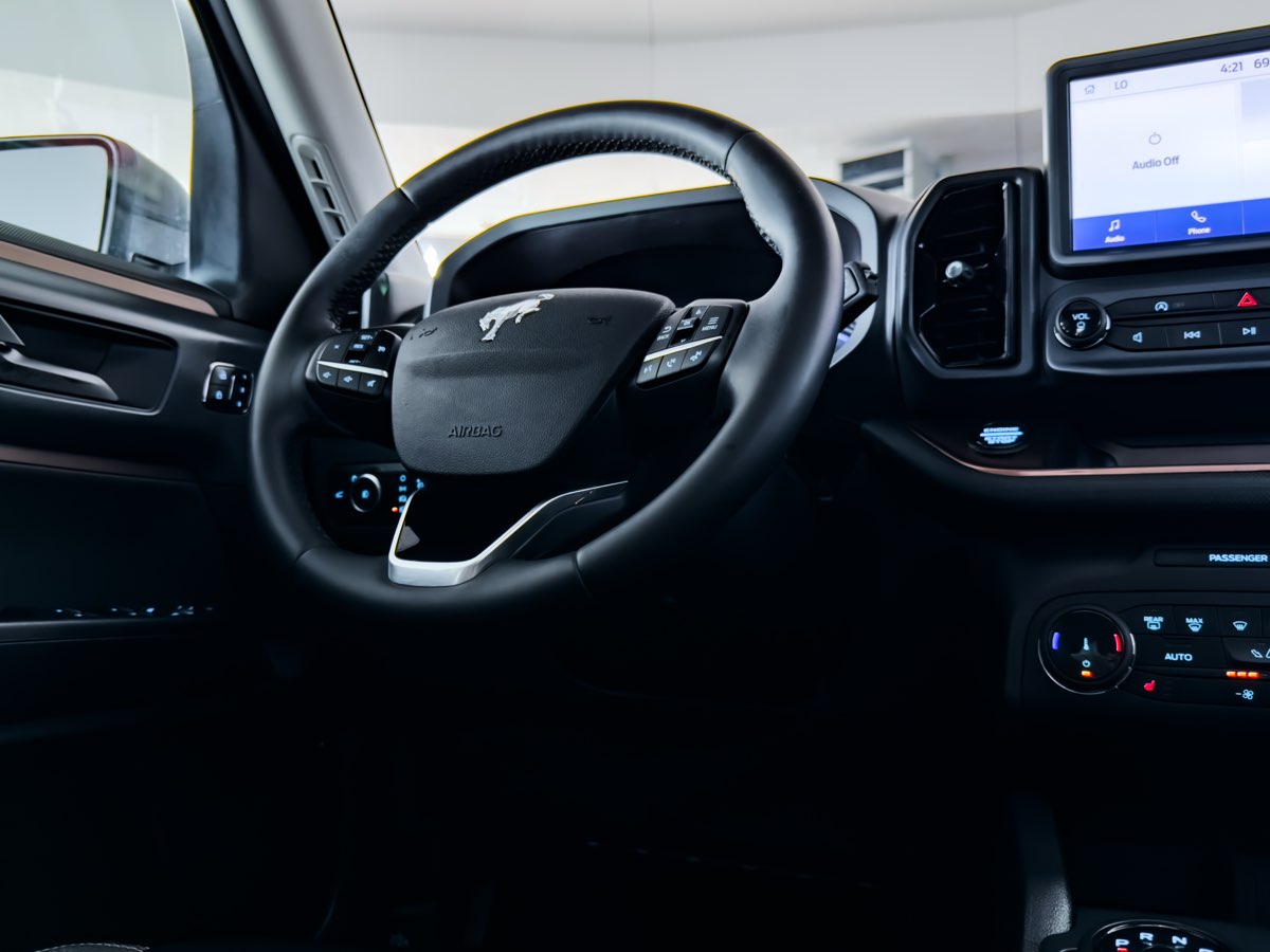 2024 Ford Bronco Sport Outer Banks photo 27