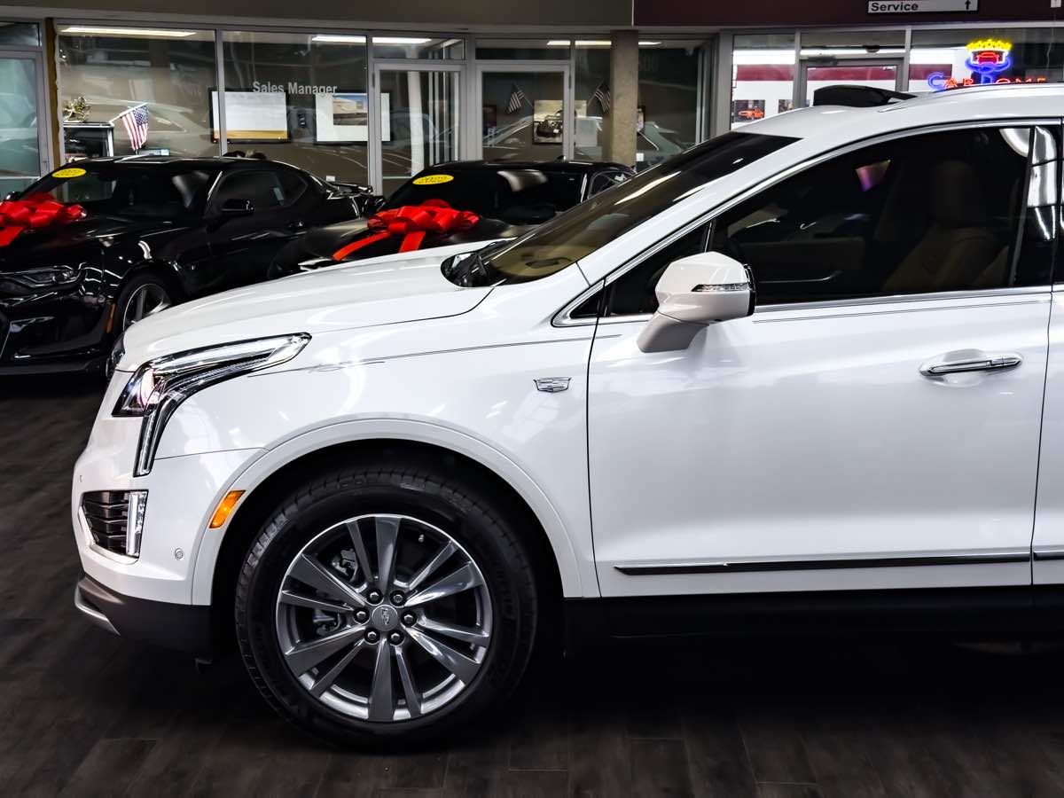 2024 Cadillac XT5 Premium Luxury photo 4