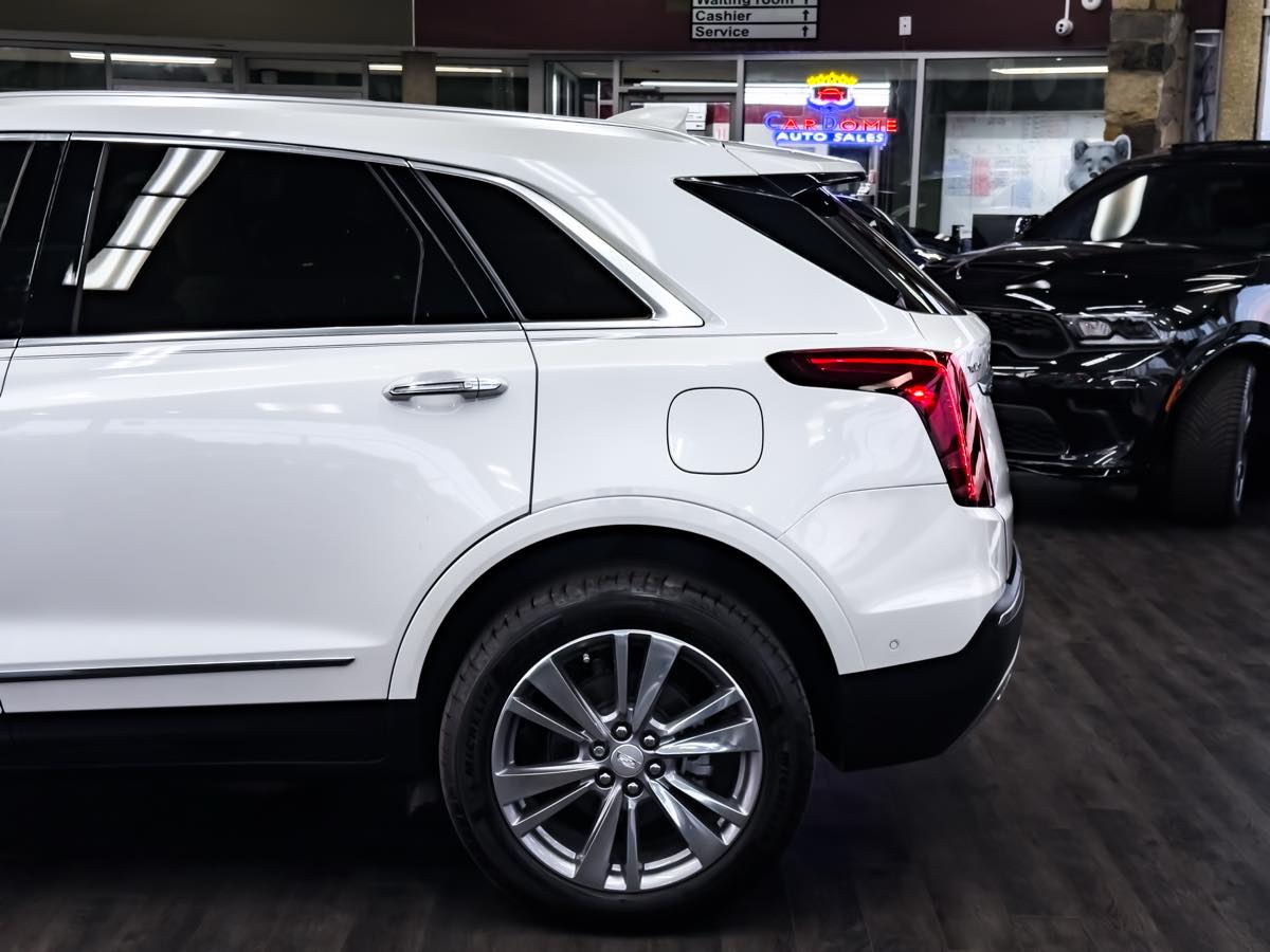 2024 Cadillac XT5 Premium Luxury photo 5