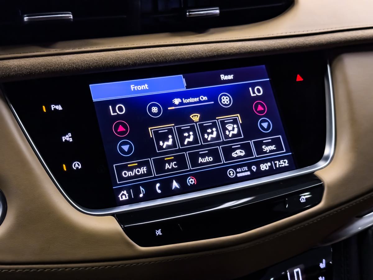 2024 Cadillac XT5 Premium Luxury photo 37