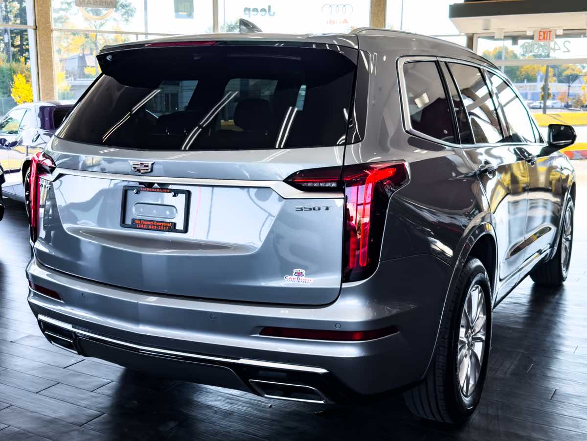2024 Cadillac XT6 Luxury photo 7