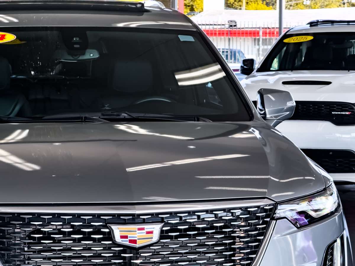 2024 Cadillac XT6 Luxury photo 11