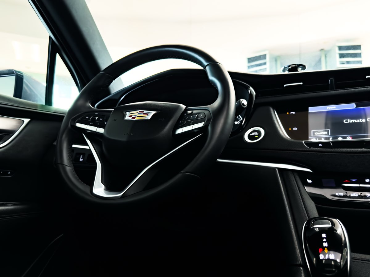 2024 Cadillac XT6 Luxury photo 24