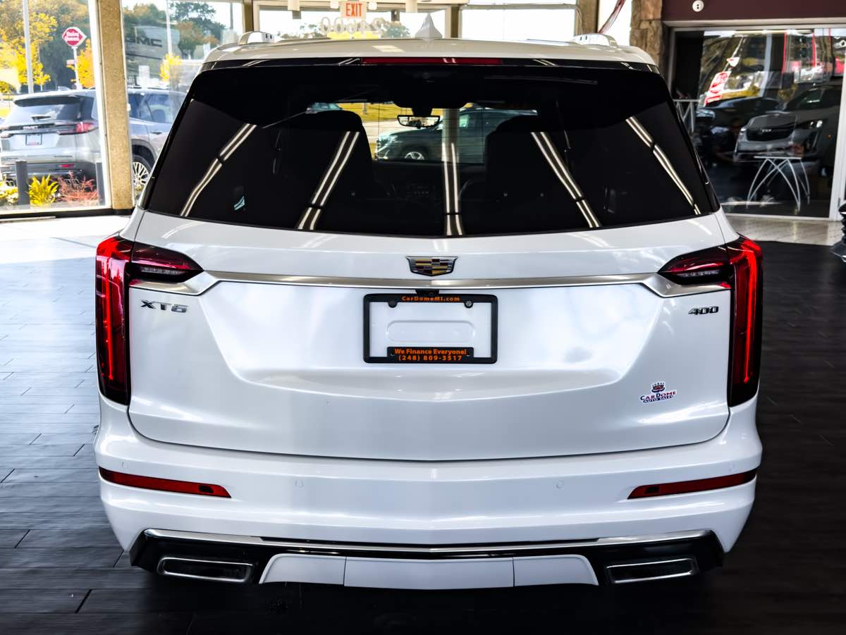 2024 Cadillac XT6 Premium Luxury photo 9