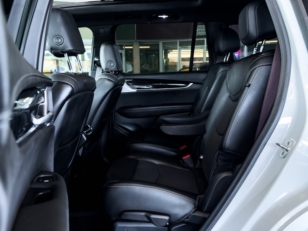 2024 Cadillac XT6 Premium Luxury photo 17