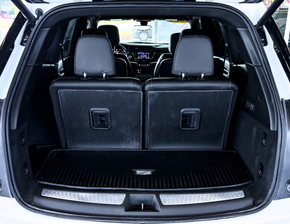 2024 Cadillac XT6 Premium Luxury photo 18
