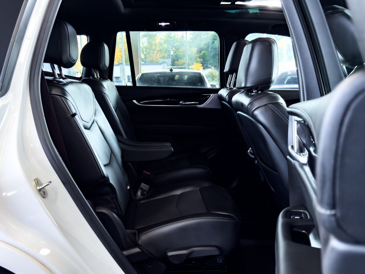 2024 Cadillac XT6 Premium Luxury photo 19
