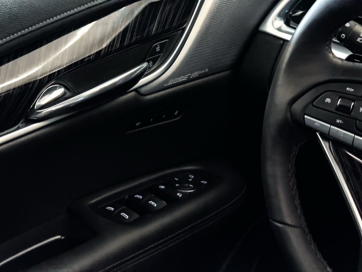 2024 Cadillac XT6 Premium Luxury photo 29