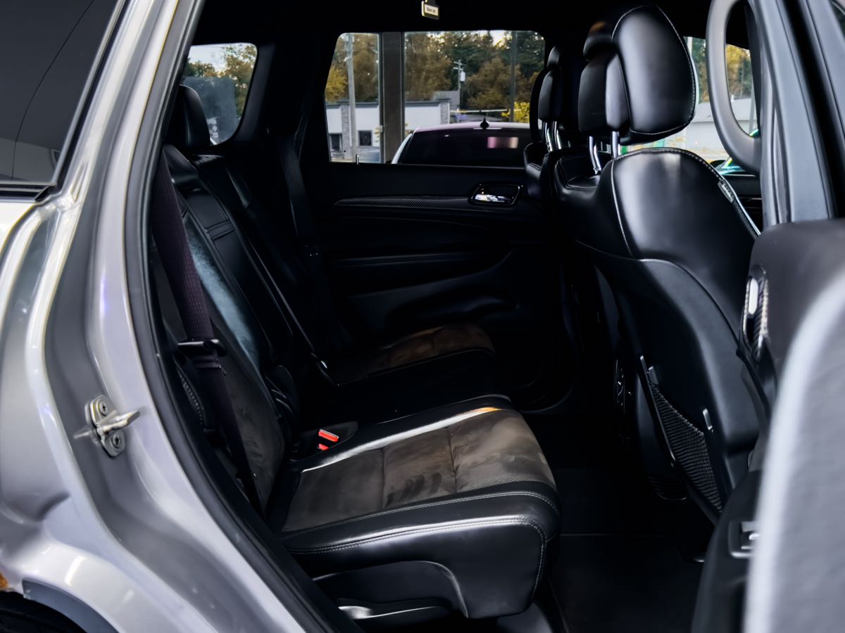 2020 Jeep Grand Cherokee Altitude photo 24