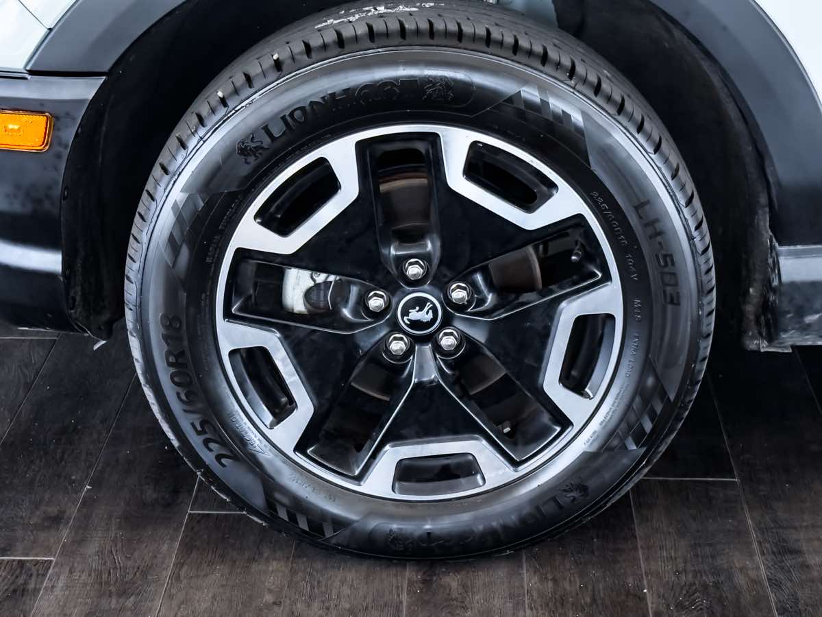 2023 Ford Bronco Sport Outer Banks photo 11