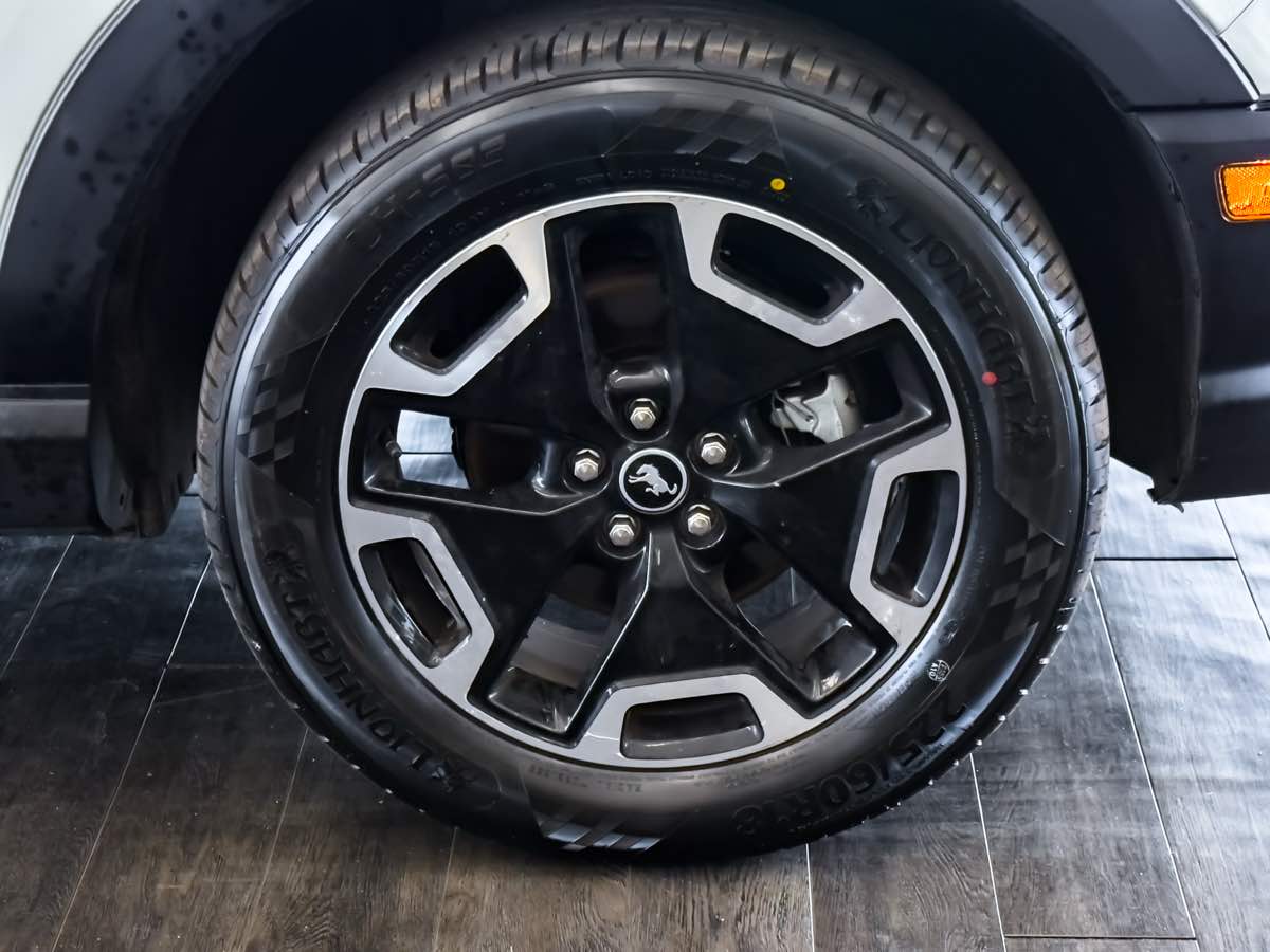 2023 Ford Bronco Sport Outer Banks photo 14