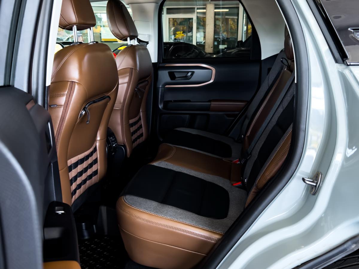 2023 Ford Bronco Sport Outer Banks photo 17