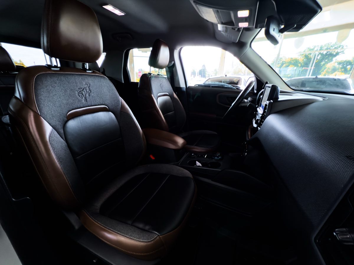 2023 Ford Bronco Sport Outer Banks photo 21
