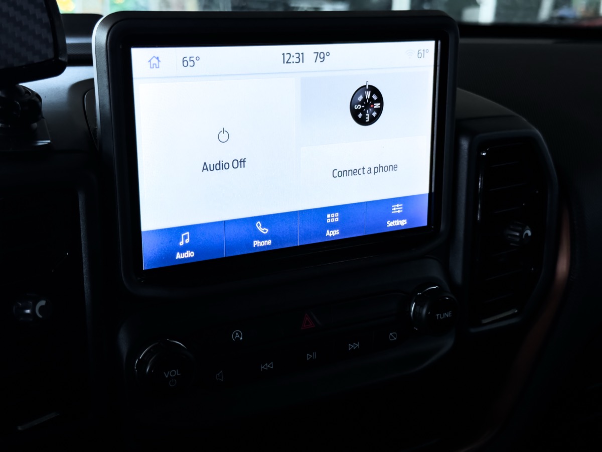 2023 Ford Bronco Sport Outer Banks photo 33