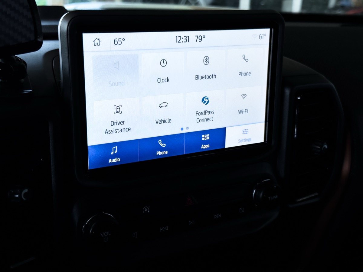 2023 Ford Bronco Sport Outer Banks photo 35