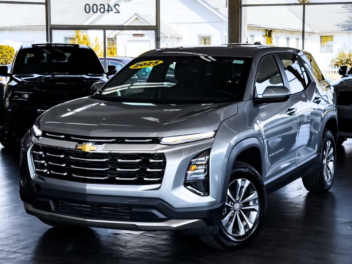 2025 Chevrolet Equinox LT photo 5