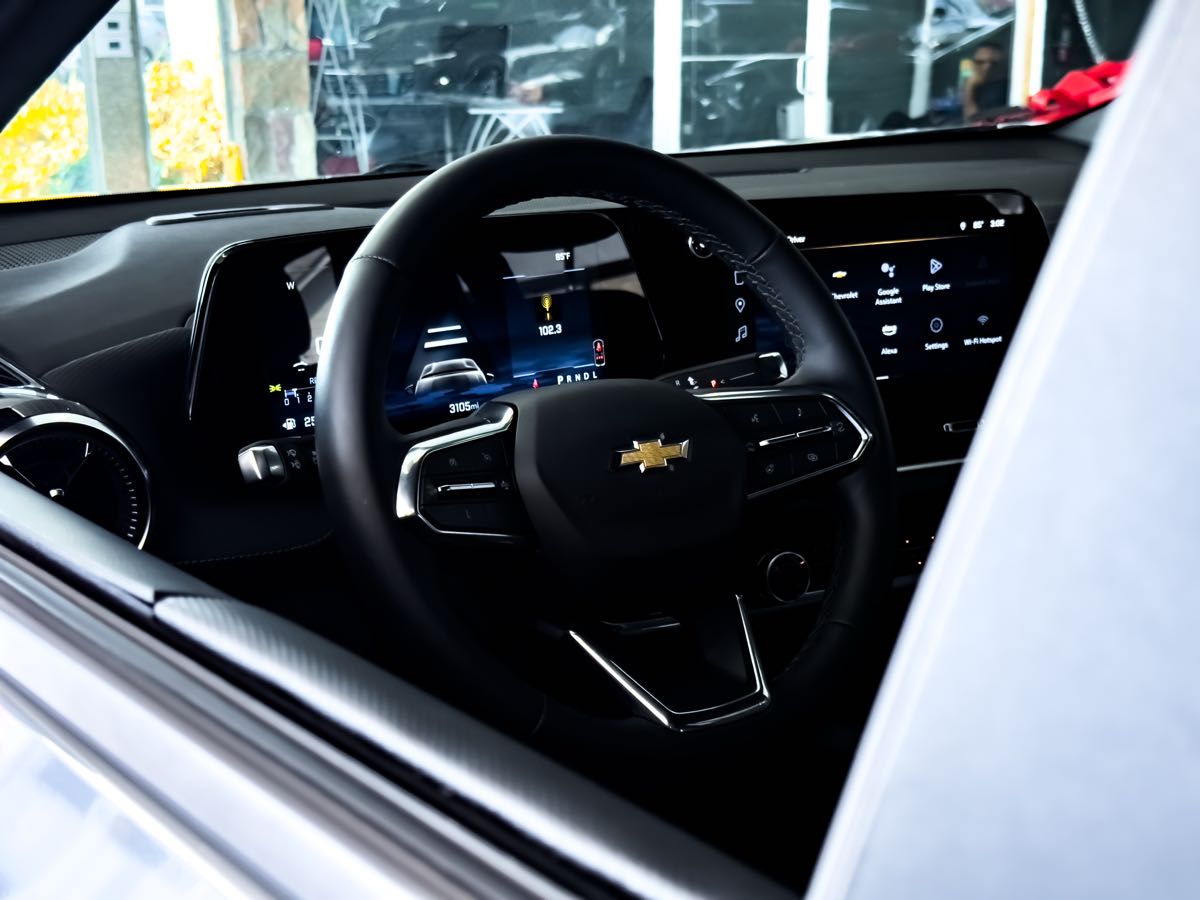 2025 Chevrolet Equinox LT photo 20