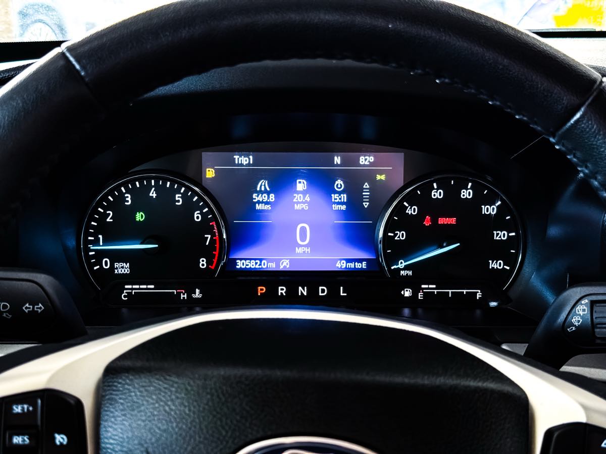 2023 Ford Explorer XLT photo 29