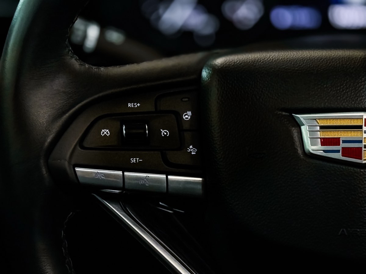 2024 Cadillac XT6 Premium Luxury photo 28